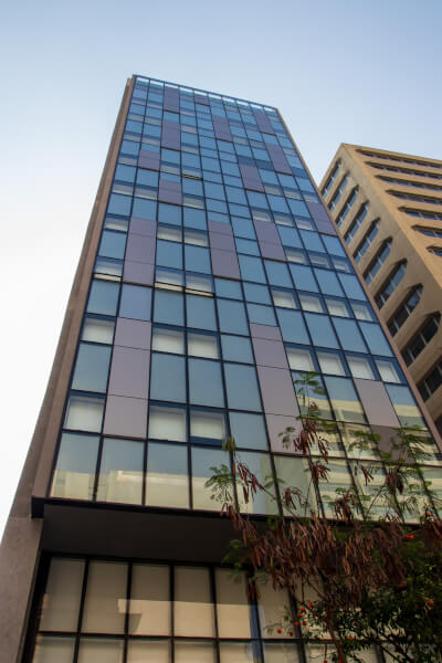 Fachada do Housi Paulista